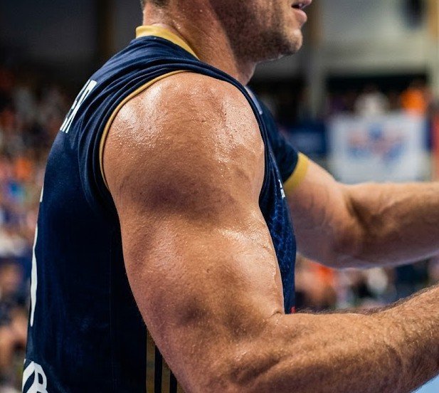 Prévention de la blessure à l’épaule du handballeur : protocole et renforcement